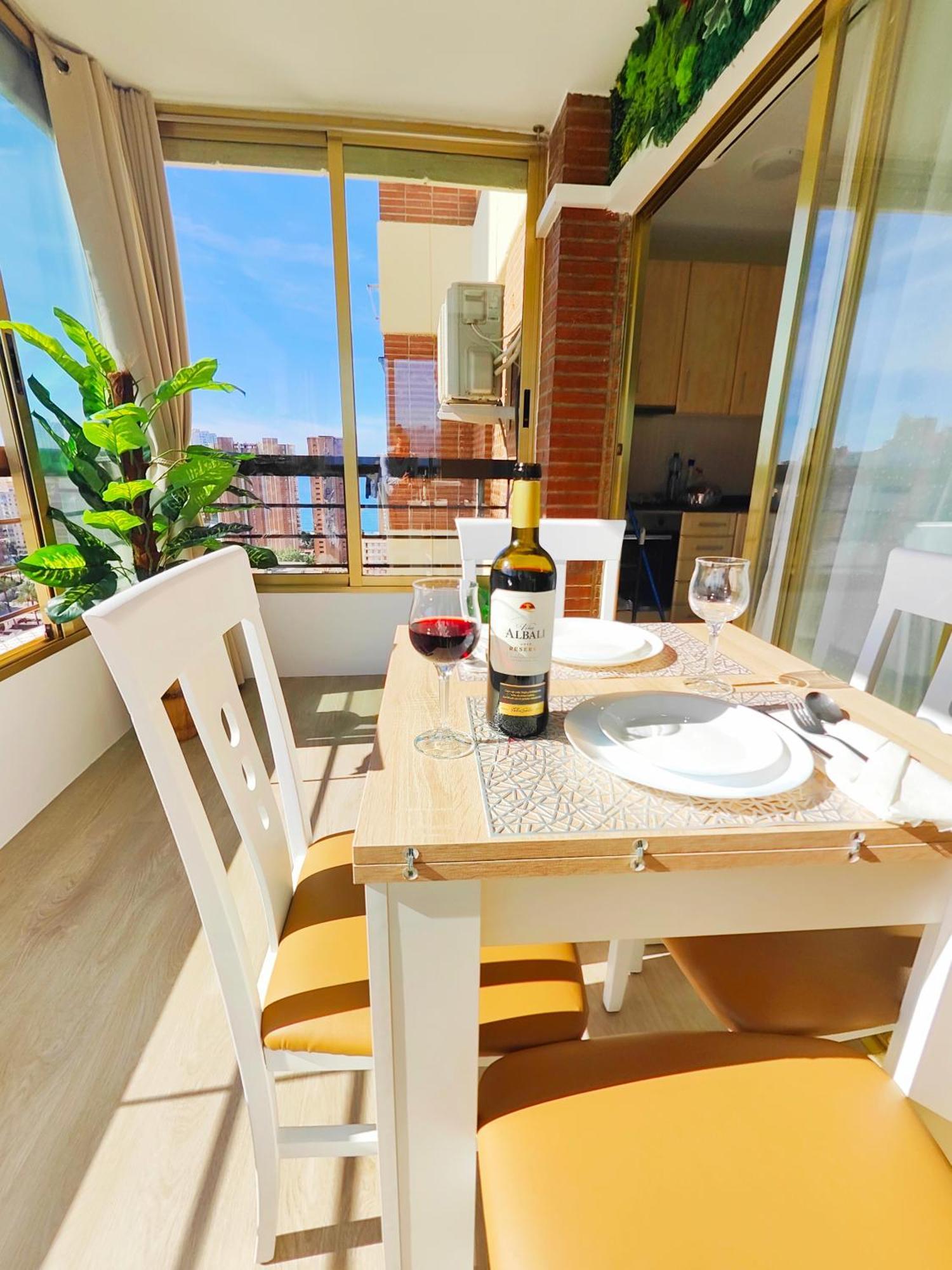 Acuarium Lux Apartment Benidorm Bagian luar foto