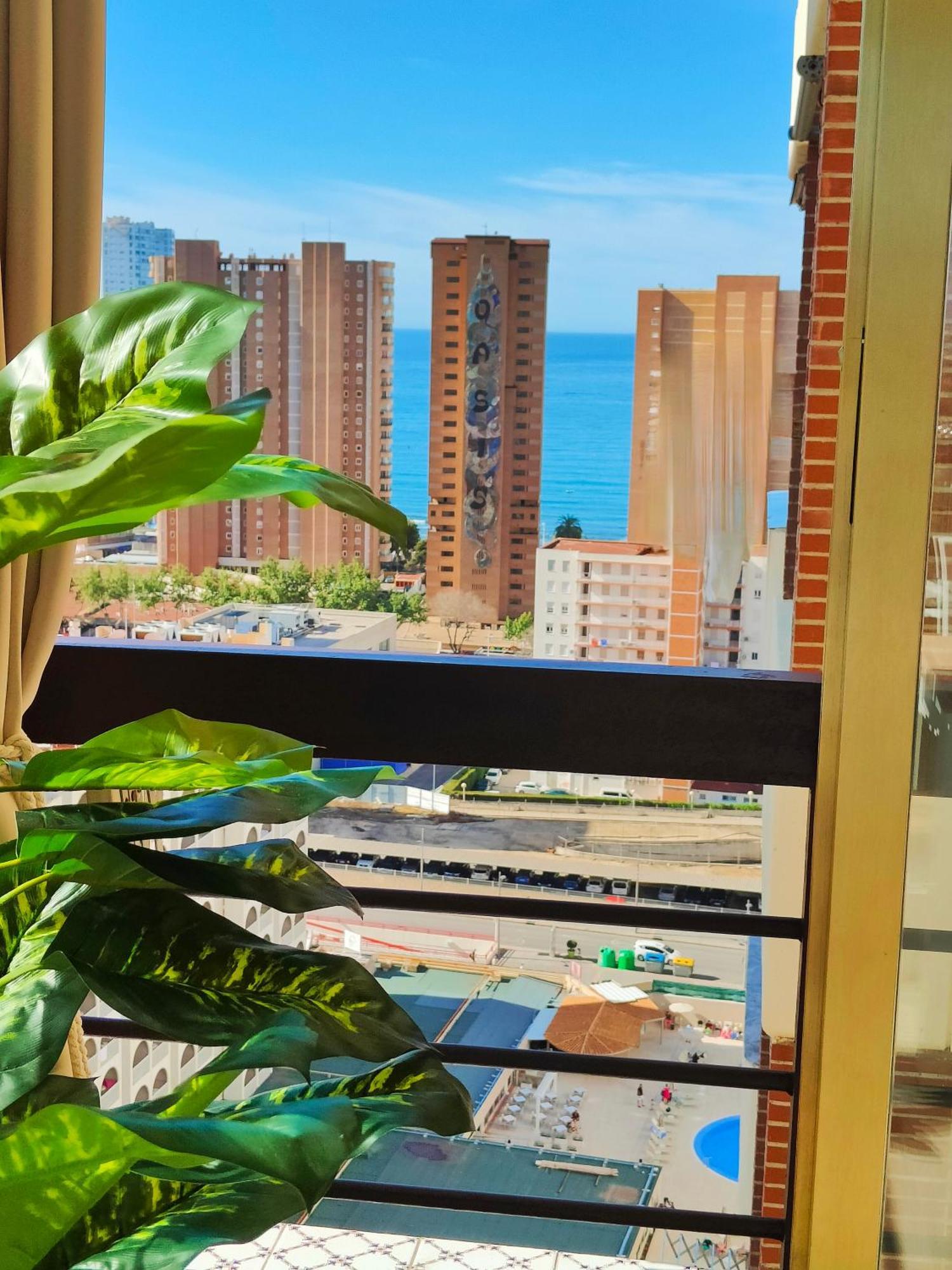 Acuarium Lux Apartment Benidorm Bagian luar foto